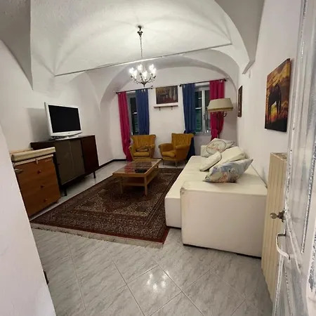 U Sportegu Da E Monti A Giaia