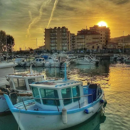 U Sportegu Da E Monti A Giaia Tatil Evi Badalucco