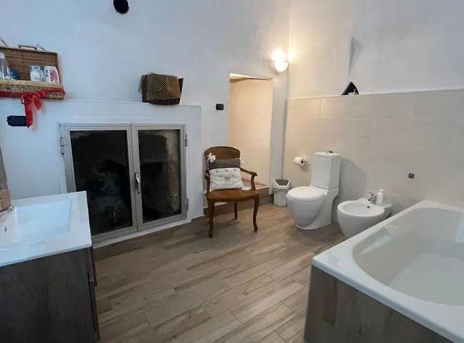 Feriehus U Sportegu Da E Monti A Giaia Badalucco
