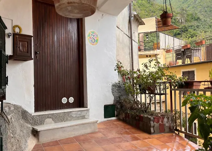 Feriehus U Sportegu Da E Monti A Giaia