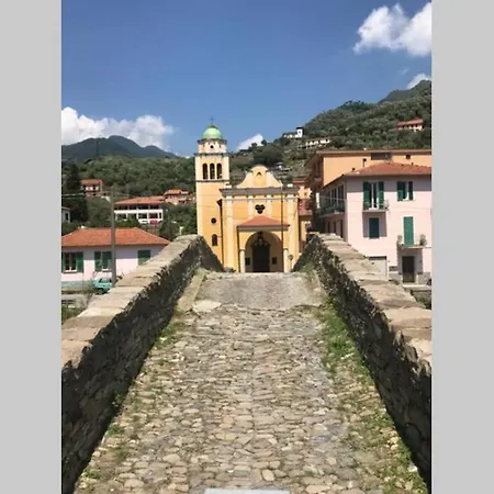 U Sportegu Da E Monti A Giaia Сasa de vacaciones Badalucco